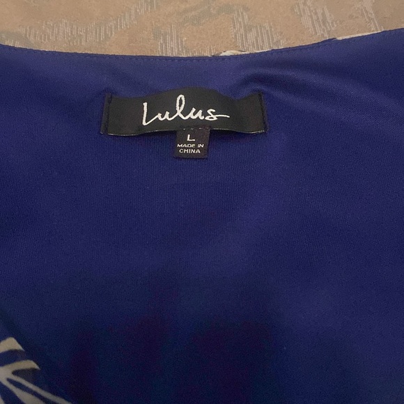 Lulu’s tropical print shift dress - Picture 5 of 8